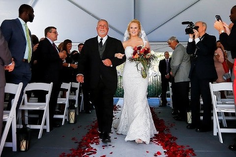 Hunt Valley Golf Club Wedding || Be Photography || Charm City Wed || www.charmcitywed.com