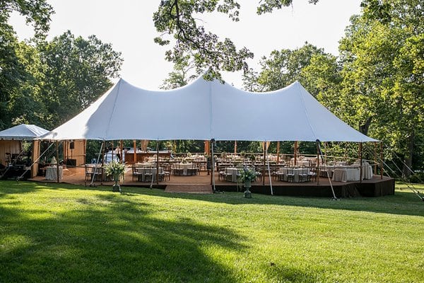 Luxe Tented Wedding || Artful Weddings || Charm City Wed || www.charmcitywed.com