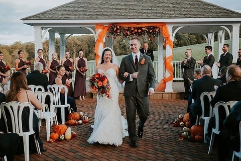 Morningside Inn Wedding || Vness Photography || Charm City Wed || www.charmcitywed.com