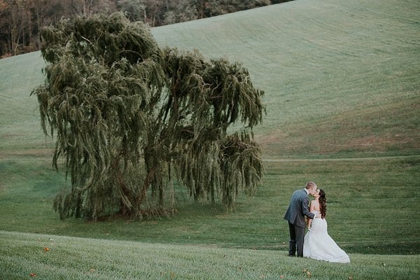 Morningside Inn Wedding || Vness Photography || Charm City Wed || www.charmcitywed.com