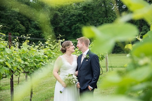 Vineyards of Marys Meadow Wedding || Lindsay Eileen Photography || Charm City Wed || www.charmcitywed.com