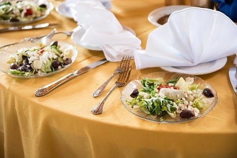 Vineyards of Marys Meadow Wedding || Lindsay Eileen Photography || Charm City Wed || www.charmcitywed.com