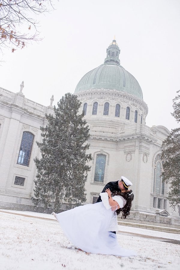 Winter Naval Academy Wedding || Photography by Tracie || Charm City Wed || www.charmcitywed.com
