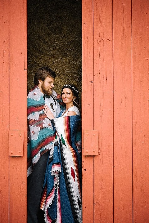 Modern Boho Wedding Styled Shoot || Karlin Villondo Photography || Charm City Wed || www.charmcitywed.com