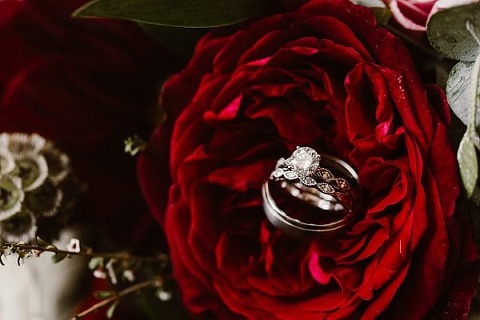 Lovely Historic Londontown Wedding || Kate Ann Photography || Charm City Wed || www.charmcitywed.com