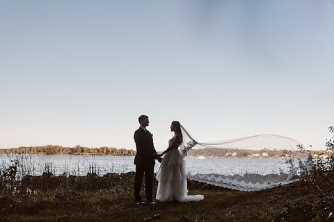 Lovely Historic Londontown Wedding || Kate Ann Photography || Charm City Wed || www.charmcitywed.com
