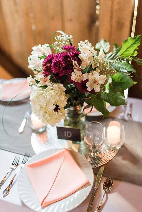 Sage Way Farm Wedding || Sarah Aaron Photography || Charm City Wed || www.charmcitywed.com