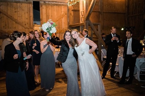 Sage Way Farm Wedding || Sarah Aaron Photography || Charm City Wed || www.charmcitywed.com