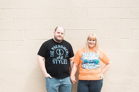 Hampden Engagement Session || Meghan Elizabeth Photography || Charm City Wed || www.charmcitywed.com