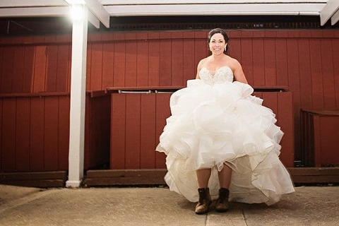 Mountain Branch Wedding || Love+Adventure Photography || Charm City Wed || www.charmcitywed.com