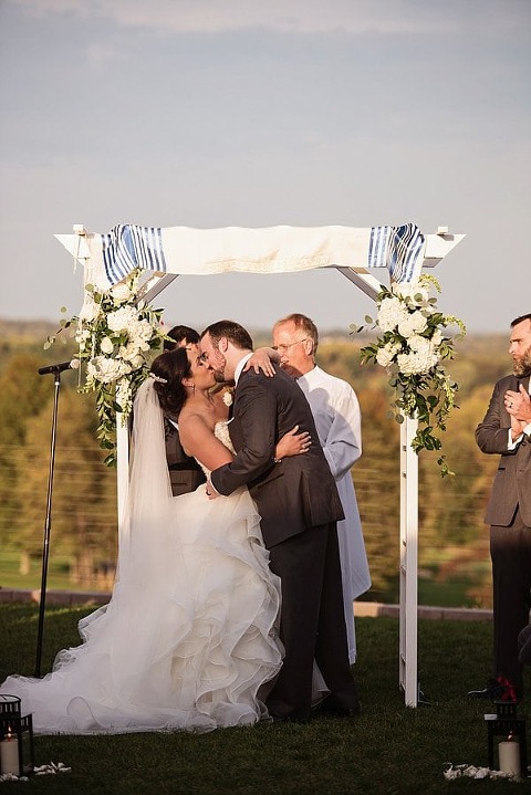 Mountain Branch Wedding || Love+Adventure Photography || Charm City Wed || www.charmcitywed.com
