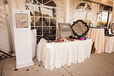 Mountain Branch Wedding || Love+Adventure Photography || Charm City Wed || www.charmcitywed.com