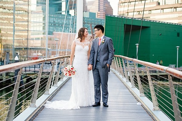 National Aquarium Wedding || Rachel Smith Photography || Charm City Wed || www.charmcitywed.com National Aquarium Wedding || Rachel Smith Photography || Charm City Wed || www.charmcitywed.com
