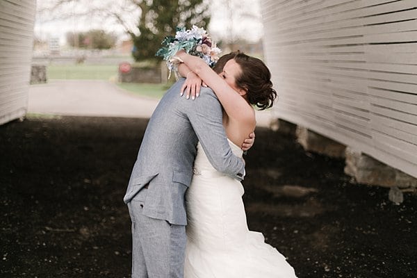 Barn at Springfield Farm Wedding || L.A. Birdie Photography || Charm City Wed || www.charmcitywed.com