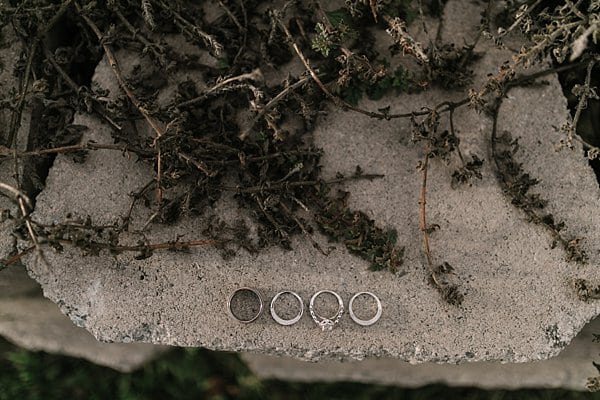 Barn at Springfield Farm Wedding || L.A. Birdie Photography || Charm City Wed || www.charmcitywed.com