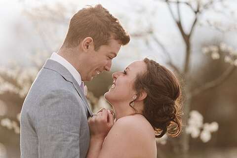 Barn at Springfield Farm Wedding || L.A. Birdie Photography || Charm City Wed || www.charmcitywed.com