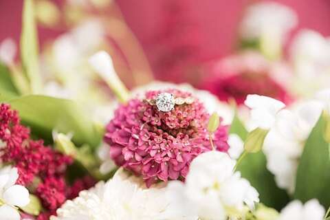 Glenview Mansion Engagement || Feather & Fawn Photography || Charm City Wed || www.charmcitywed.com