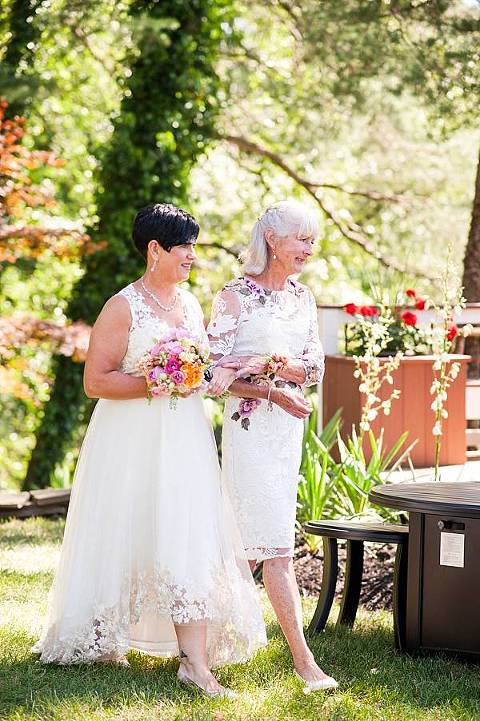 Baltimore Warehouse Wedding || Amber Kay Photography || Charm City Wed